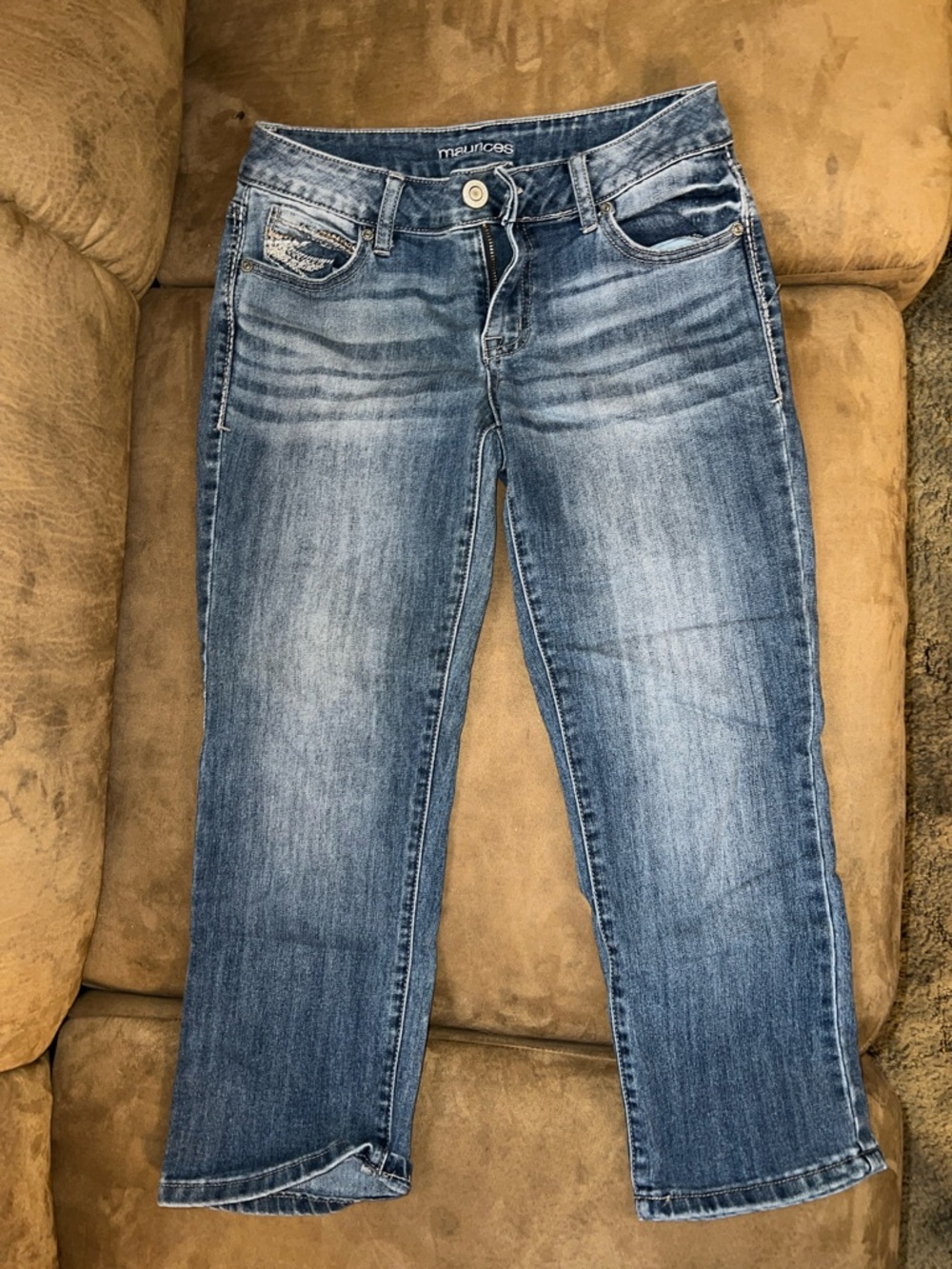 Maurices Medium Wash Cropped Ankle Jeans